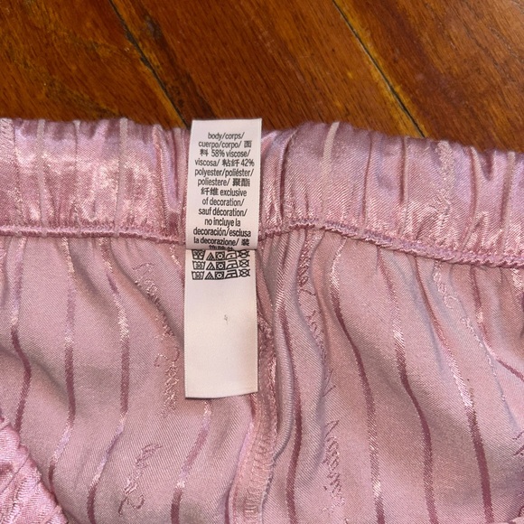 Victoria's Secret Pink Satin  women's pajamas  size medium - Picture 5 of 8